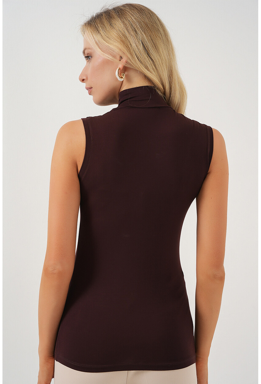 Kadın Kolsuz Body 4348