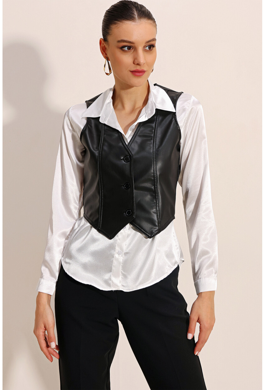 6790 Faux Leather Vest
