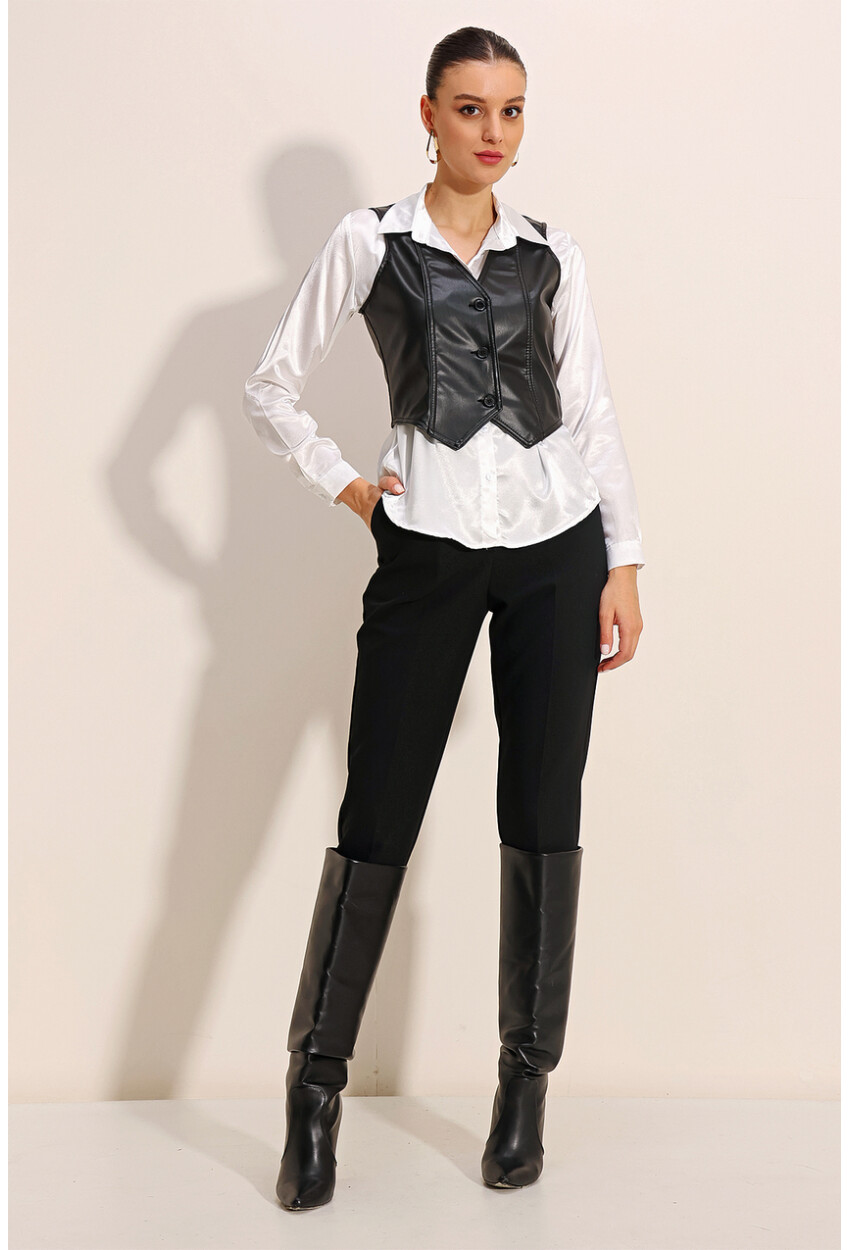 6790 Faux Leather Vest