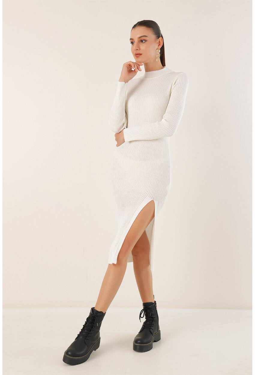 15828 Knit Dress With Slit