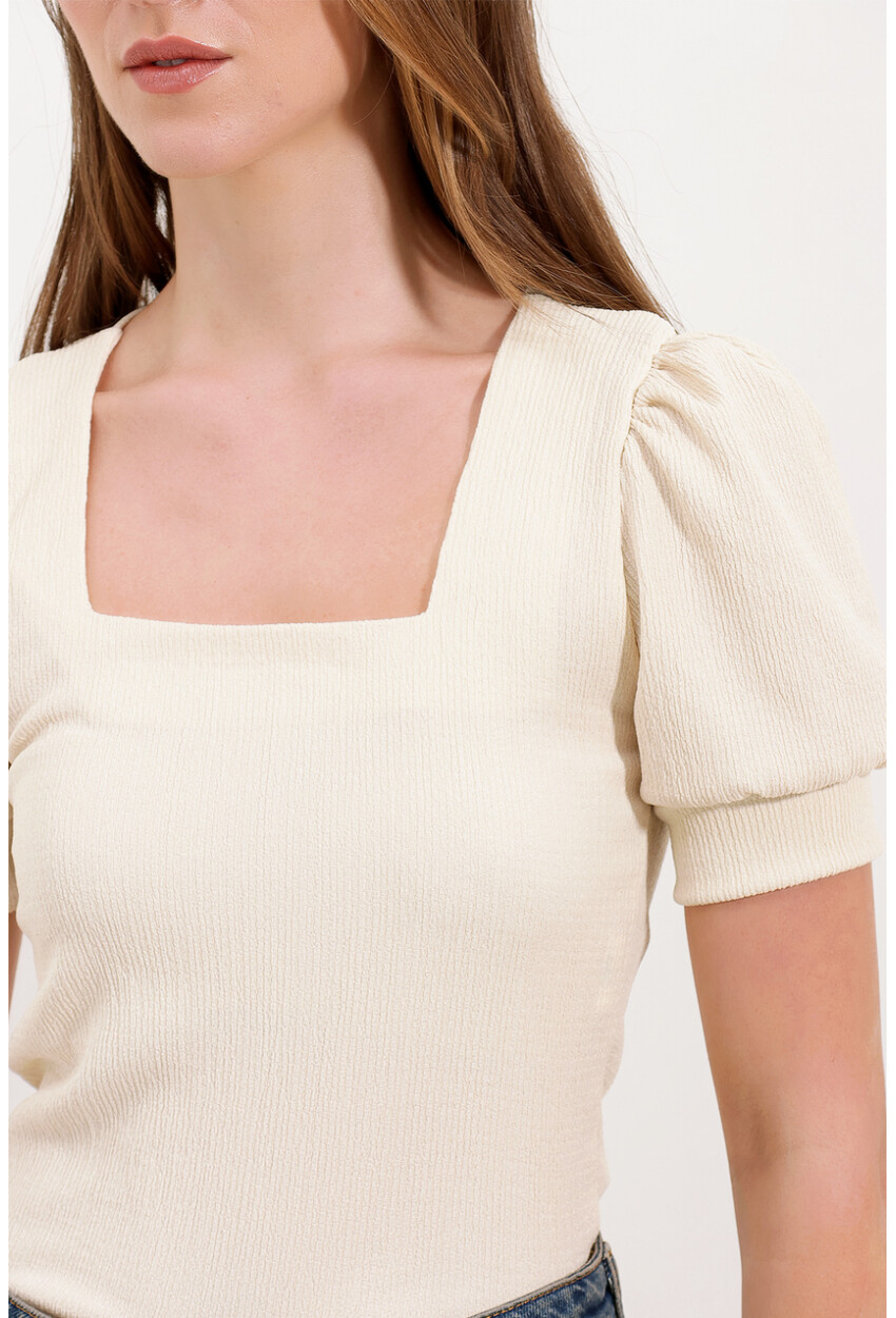 0409 Square Neck Knit Blouse