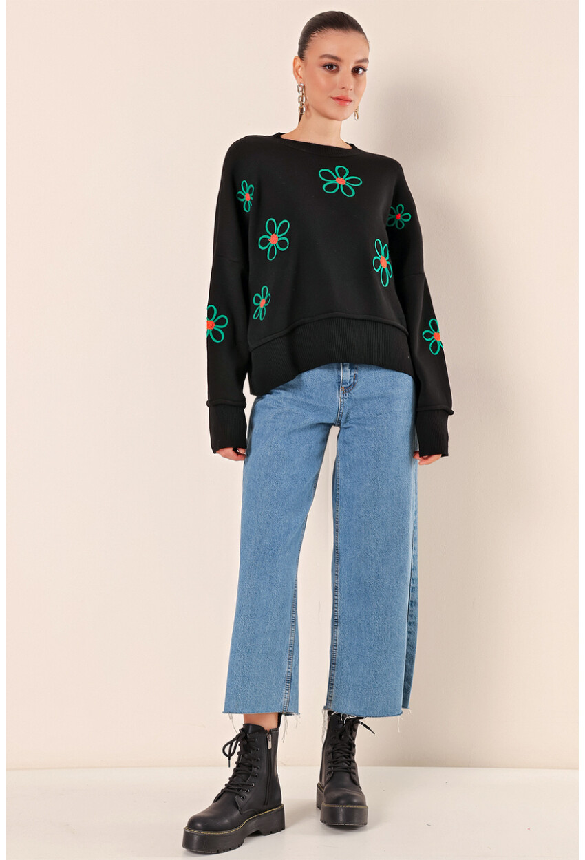 15824 Oversized Poncho Sweater