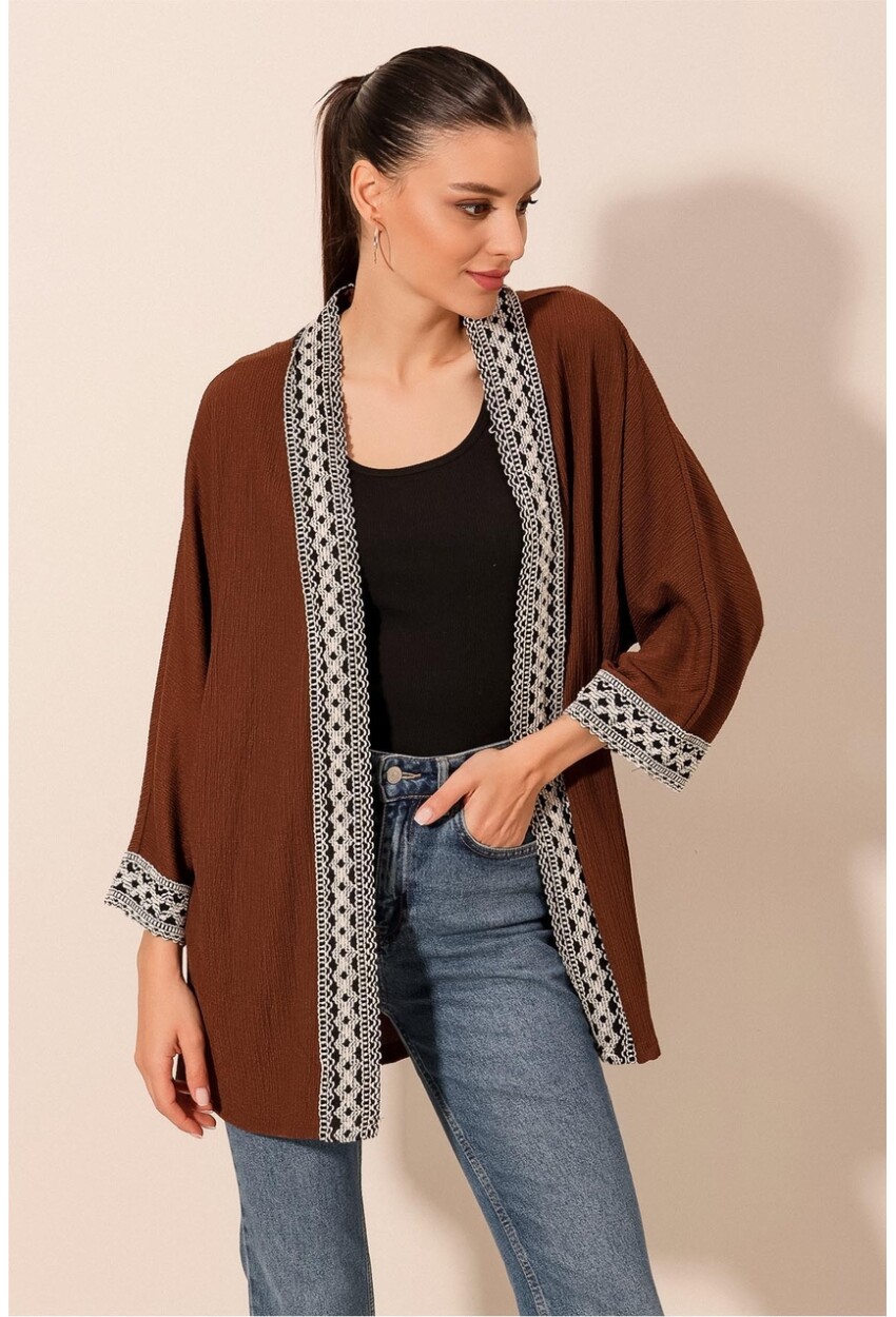 5866 Nakışlı Örme Kimono