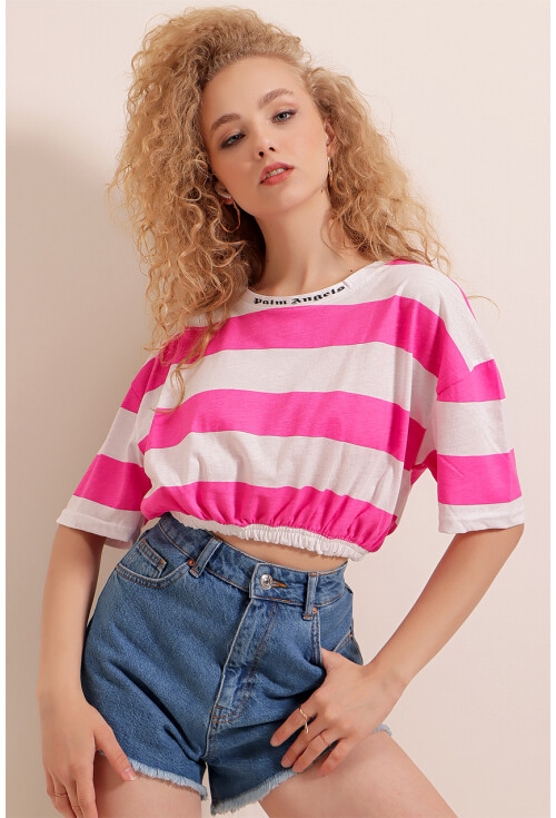 01520 Çizgili Crop Tişört