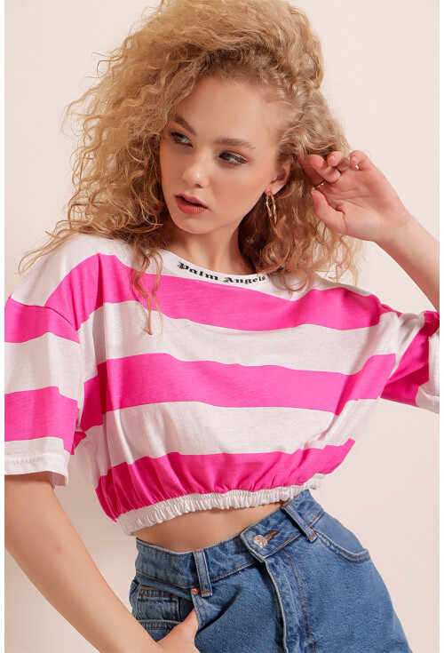 01520 Çizgili Crop Tişört