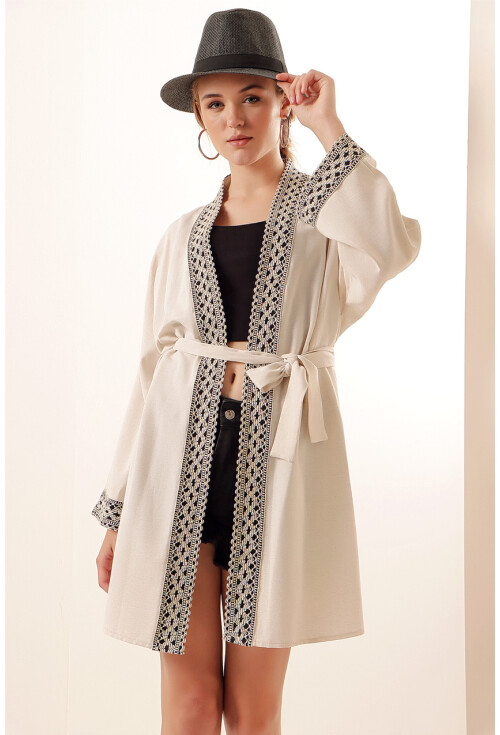 05867 Nakışlı Keten Kimono