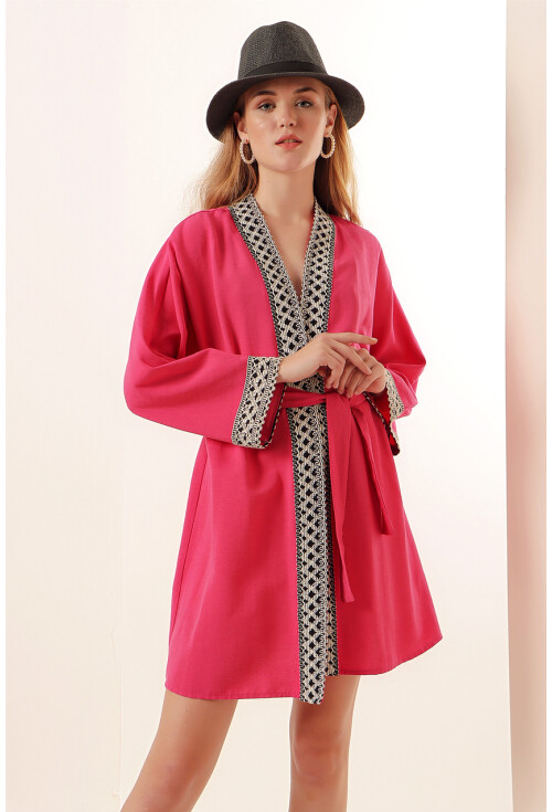 05867 Nakışlı Keten Kimono