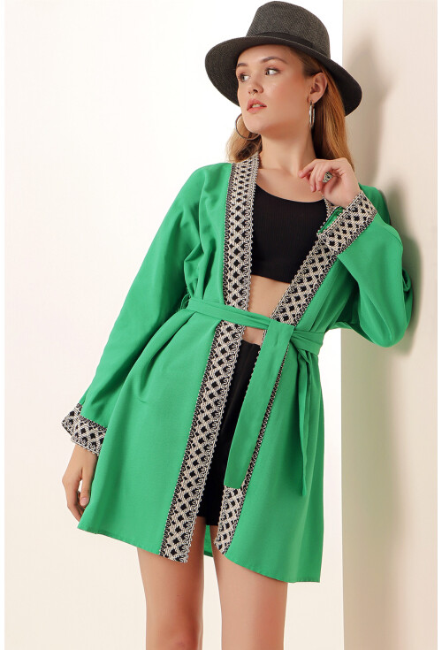 05867 Nakışlı Keten Kimono