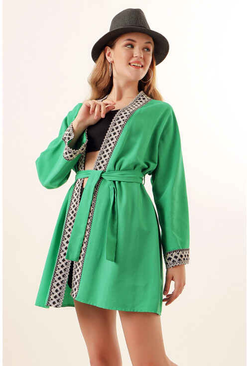 05867 Nakışlı Keten Kimono