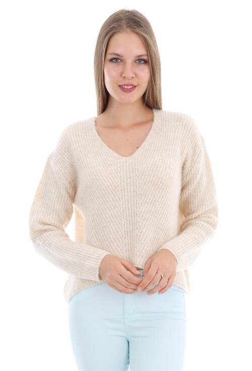 15288 V YAKA TRİKO KAZAK