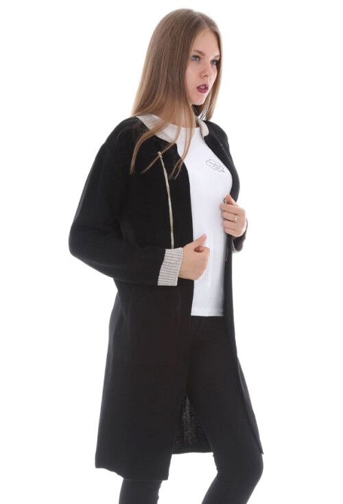 15331 FERMUAR DETAYLI TRİKO HIRKA