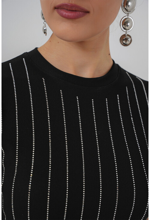 Kadın Sıfır Kol Taşlı Bluz 931