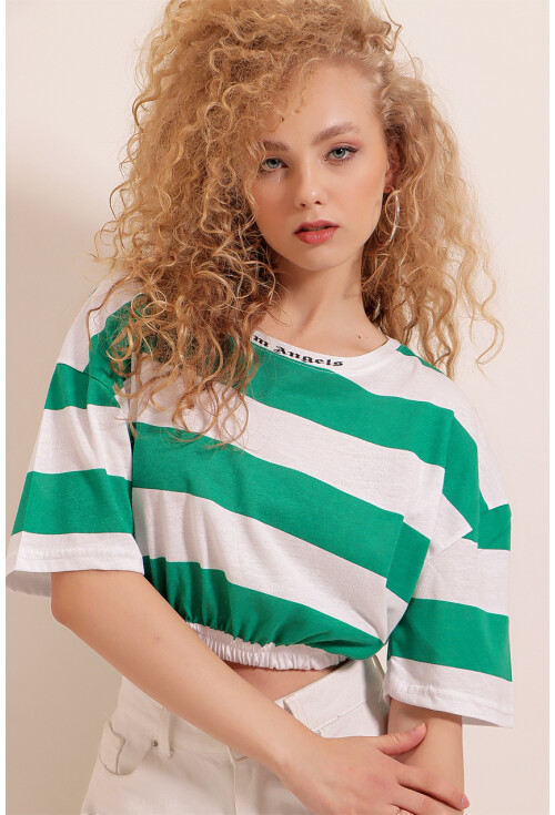 01520 Çizgili Crop Tişört