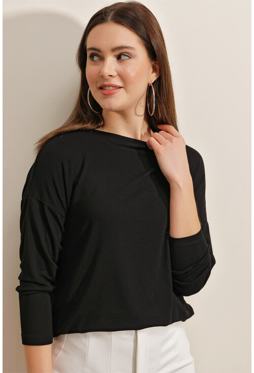 0469 Basic Örme Bluz