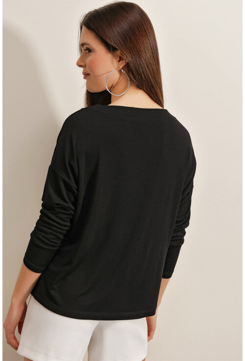 0469 Basic Örme Bluz