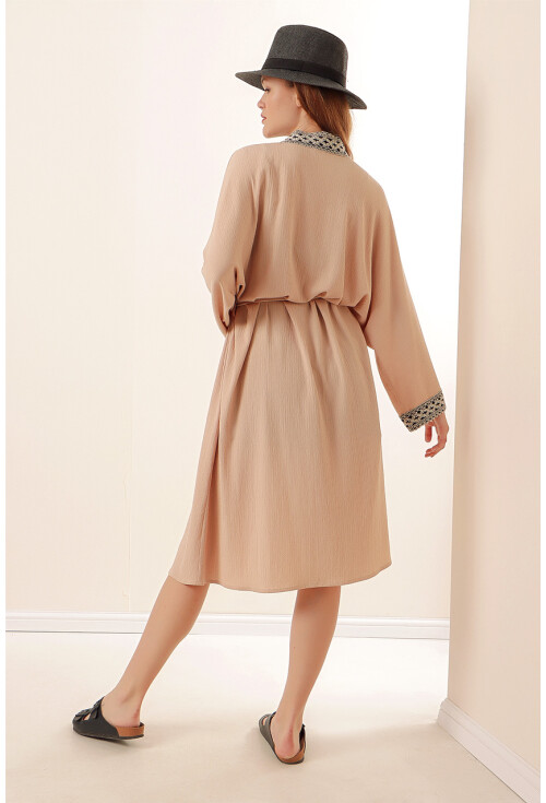05865 Nakışlı Örme Uzun Kimono