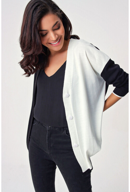 10300 Blok Renkli Oversize Triko Hırka