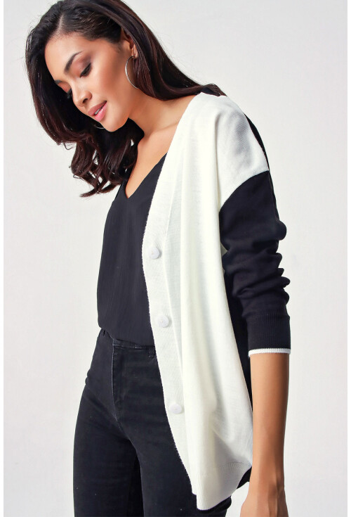 10300 Blok Renkli Oversize Triko Hırka