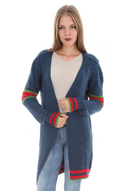 15265 V YAKA UZUN TRİKO HIRKA