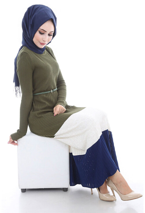 15472 KEMERLİ TRİKO TESETTÜR ELBİSE