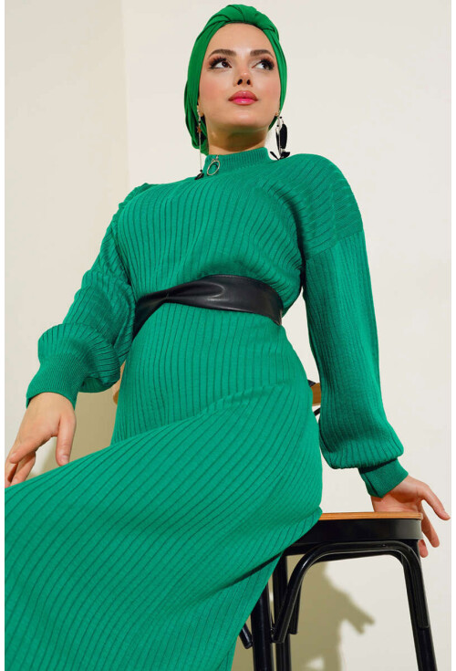 15900 Boydan Tesettür Triko Elbise