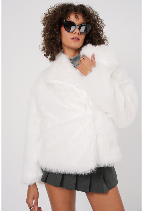5192 Kruvaze Peluş Kürk Kaban