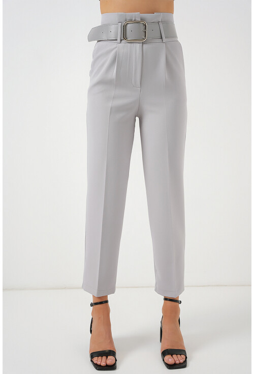 6556 Kemerli Kumaş Pantolon