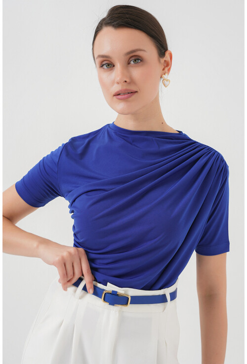 Büzgü Detaylı Kısa Kol Sandy Bluz 945