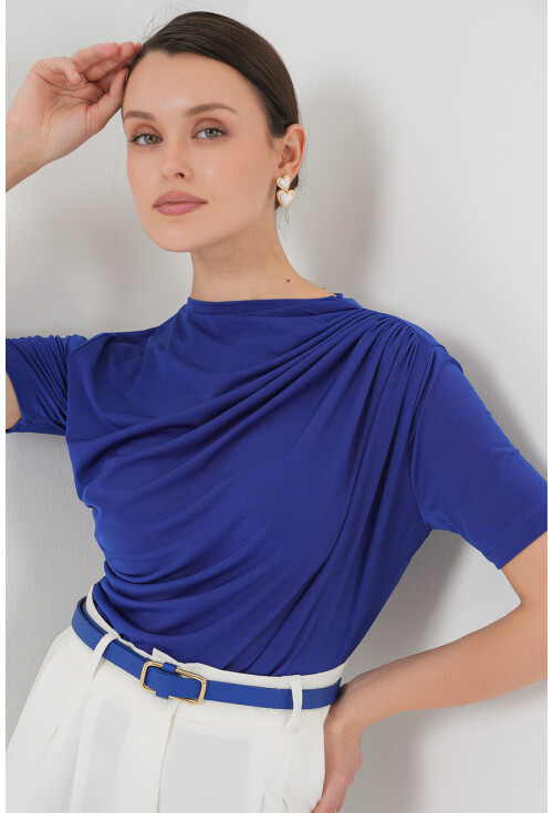 Büzgü Detaylı Kısa Kol Sandy Bluz 945