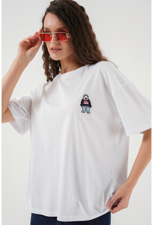 Kadın Nakışlı Oversize Tişört 4325