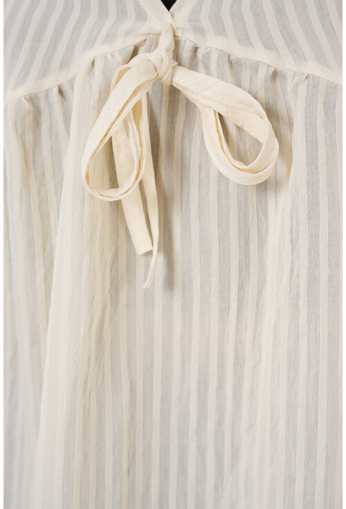 Kadın Önü Bağcıklı Uzun Kol Bluz 946