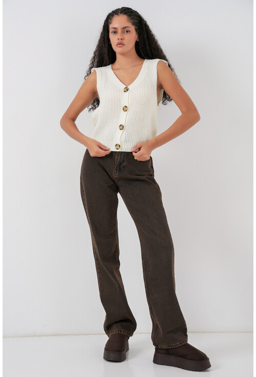 15881 Buttoned Short Knit Vest
