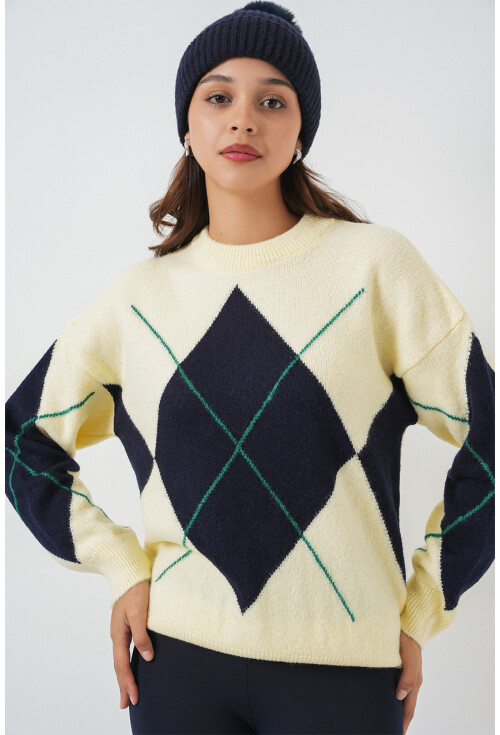 15895 Baklava Desenli Oversize Triko Kazak