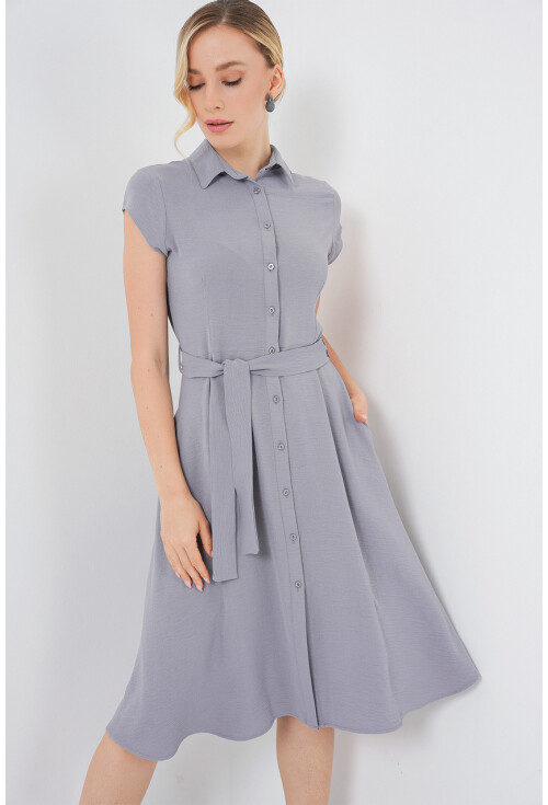 1677 Boydan Düğmeli Kuşaklı Elbise