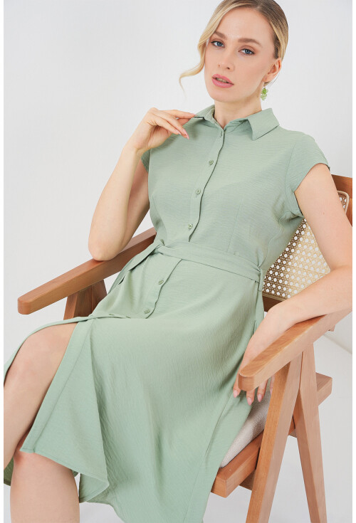 1677 Boydan Düğmeli Kuşaklı Elbise