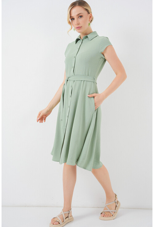 1677 Boydan Düğmeli Kuşaklı Elbise