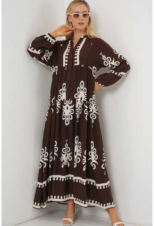 2423 Otantik Desenli Tesettür Elbise