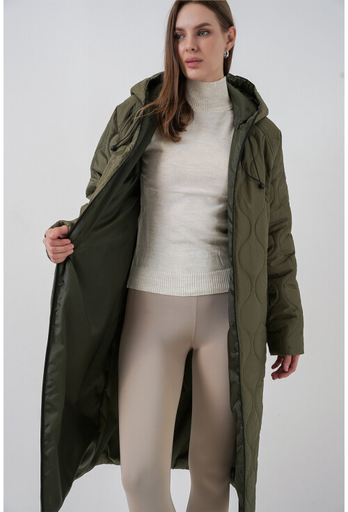 5177 Kapüşonlu Uzun Kapitone Mont