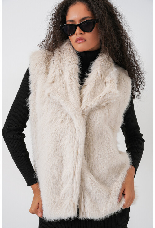 6804 Kadın Kürklü Yelek