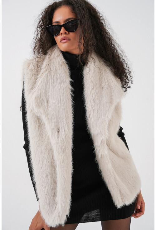 6804 Kadın Kürklü Yelek