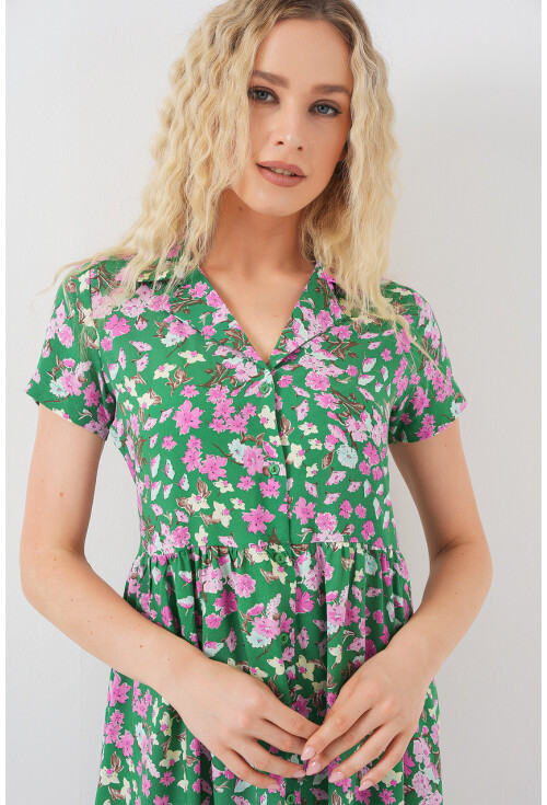 Kadın Boydan Düğmeli Kısa Kol Çiçekli Elbise 2561