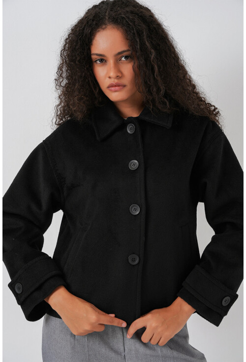 Kadın Cepli Kruvaze Uzun Kollu Kısa Kaşe Ceket 0724