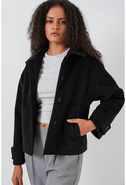 Kadın Cepli Kruvaze Uzun Kollu Kısa Kaşe Ceket 0724