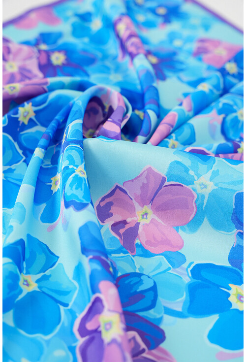 Kadın Desenli Bandana Fular 010187