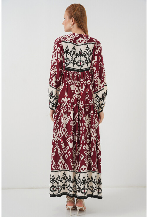 Kadın Desenli Uzun Tesettür Elbise 2585