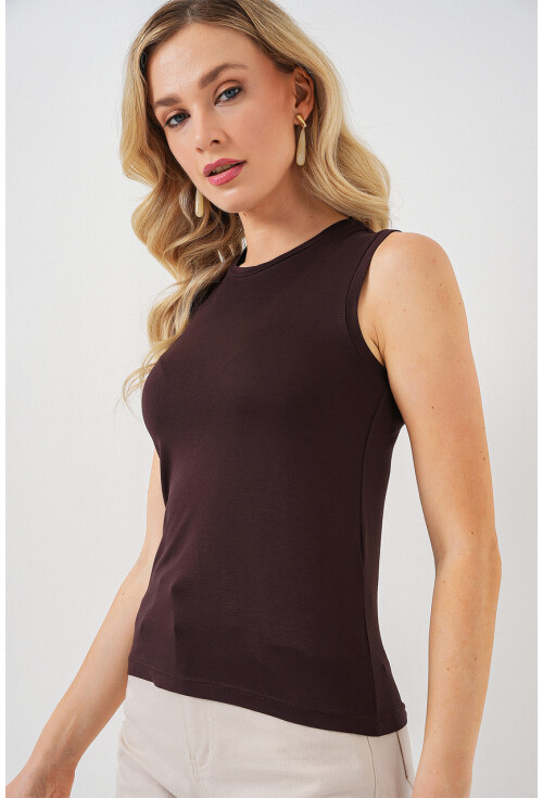 Kadın Kolsuz Body 4347