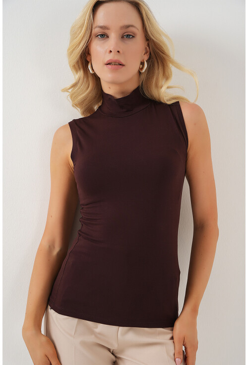 Kadın Kolsuz Body 4348