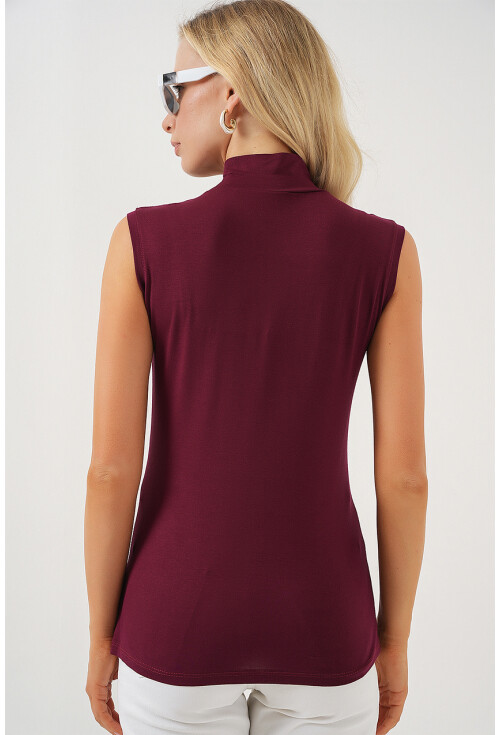 Kadın Kolsuz Body 4348