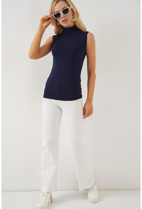 Kadın Kolsuz Body 4348