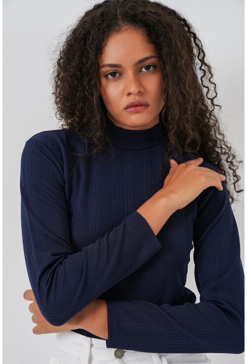 Kadın Uzun Kollu Fitilli Body 976